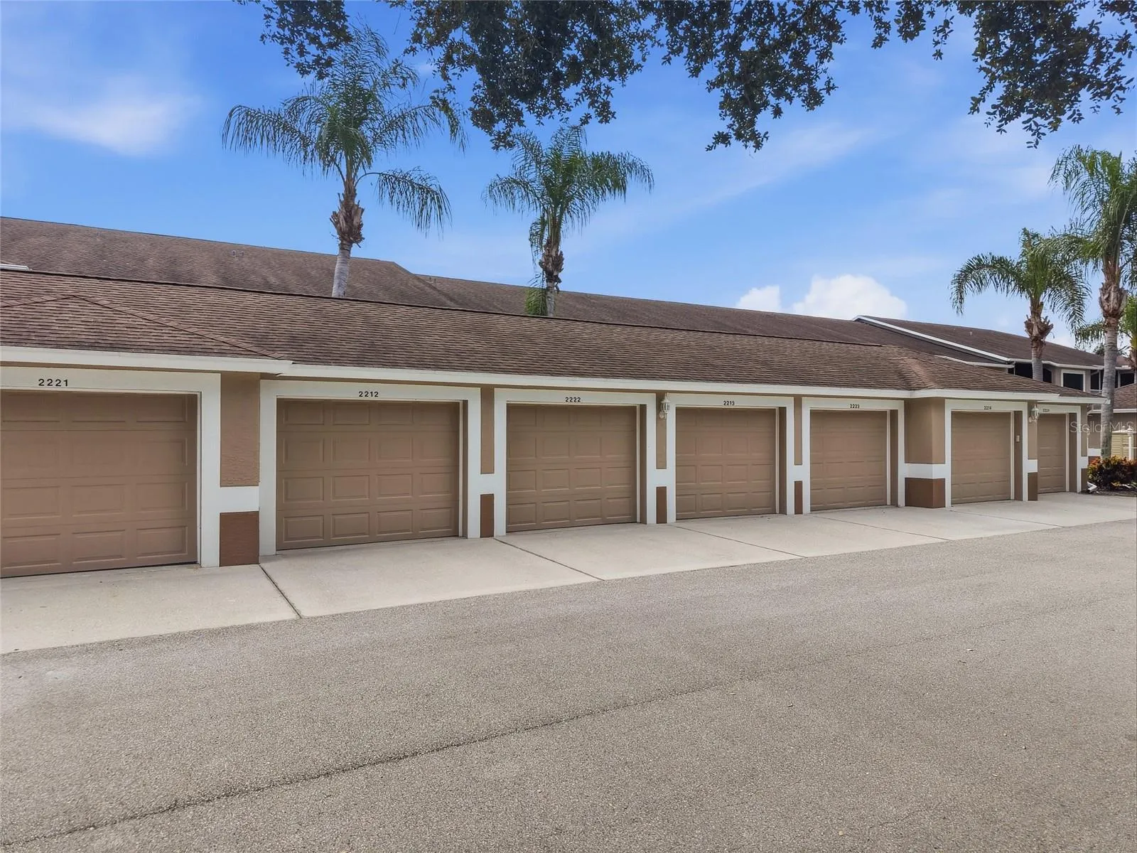 one car garage #2222