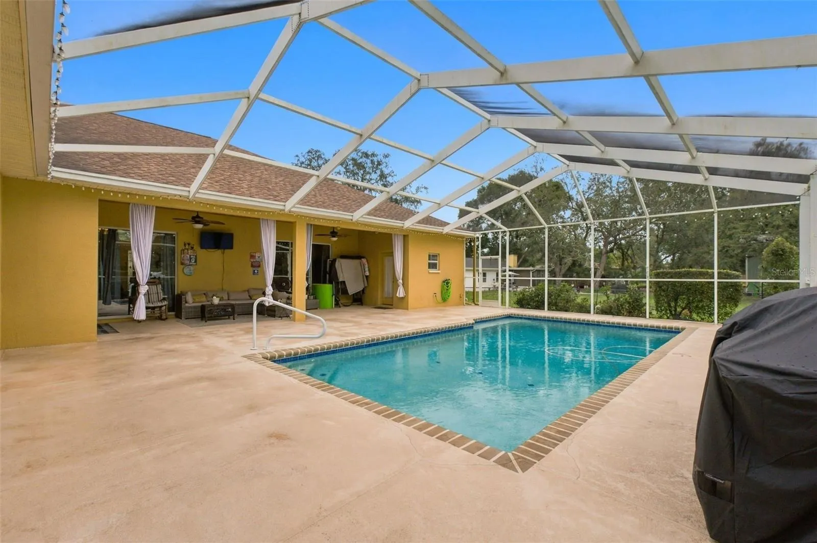 Huge pool