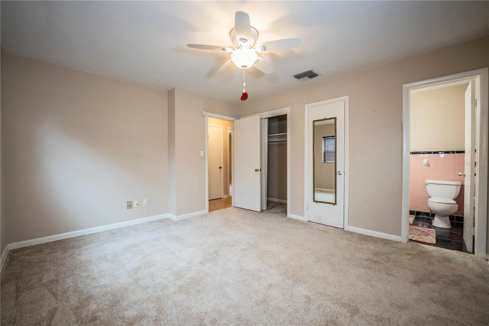 Primary Bedroom, 2 closets