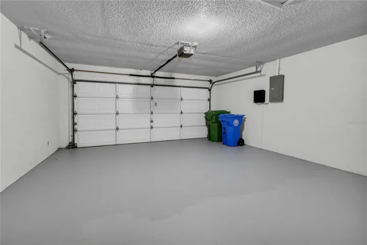 2 Car Garage