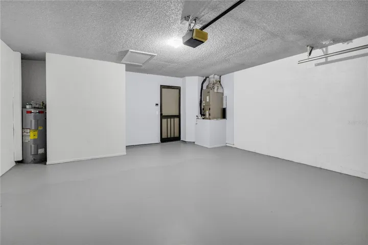 2 Car Garage