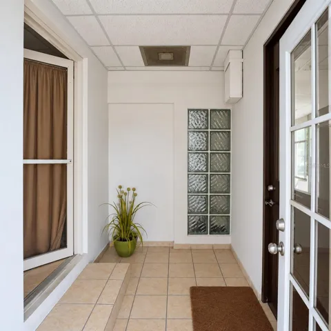 2nd Floor Lobby