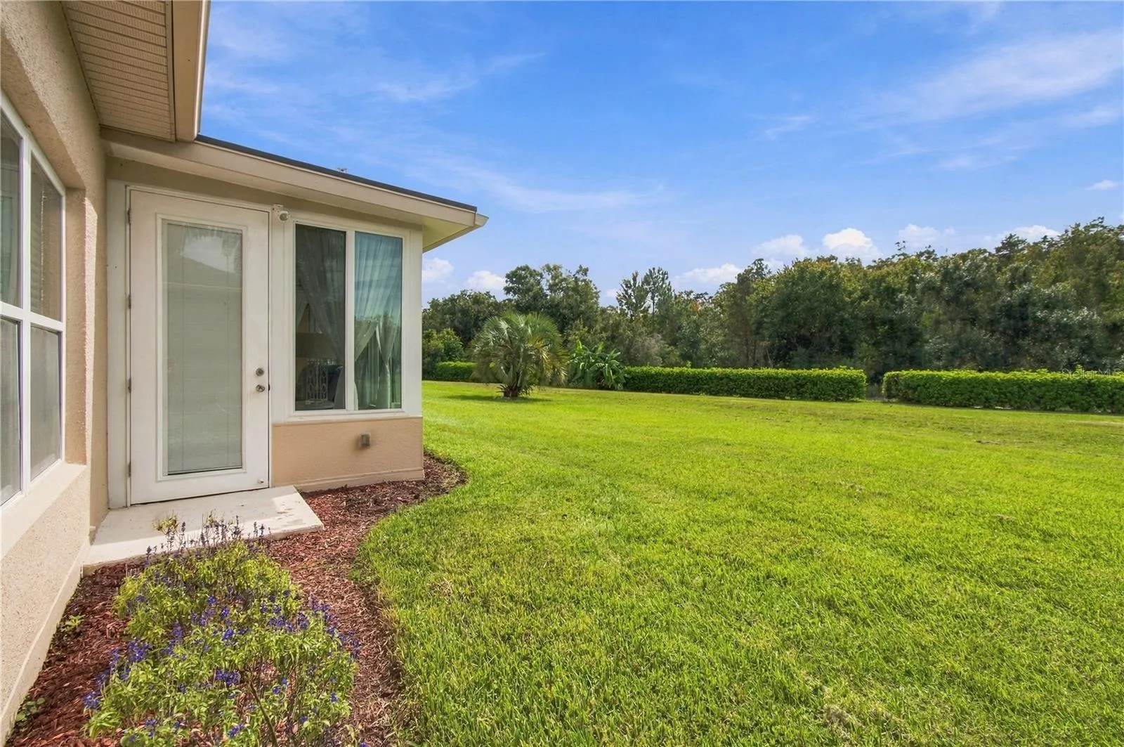 PRIVATE AND RELAXING CONSERVATION AREA