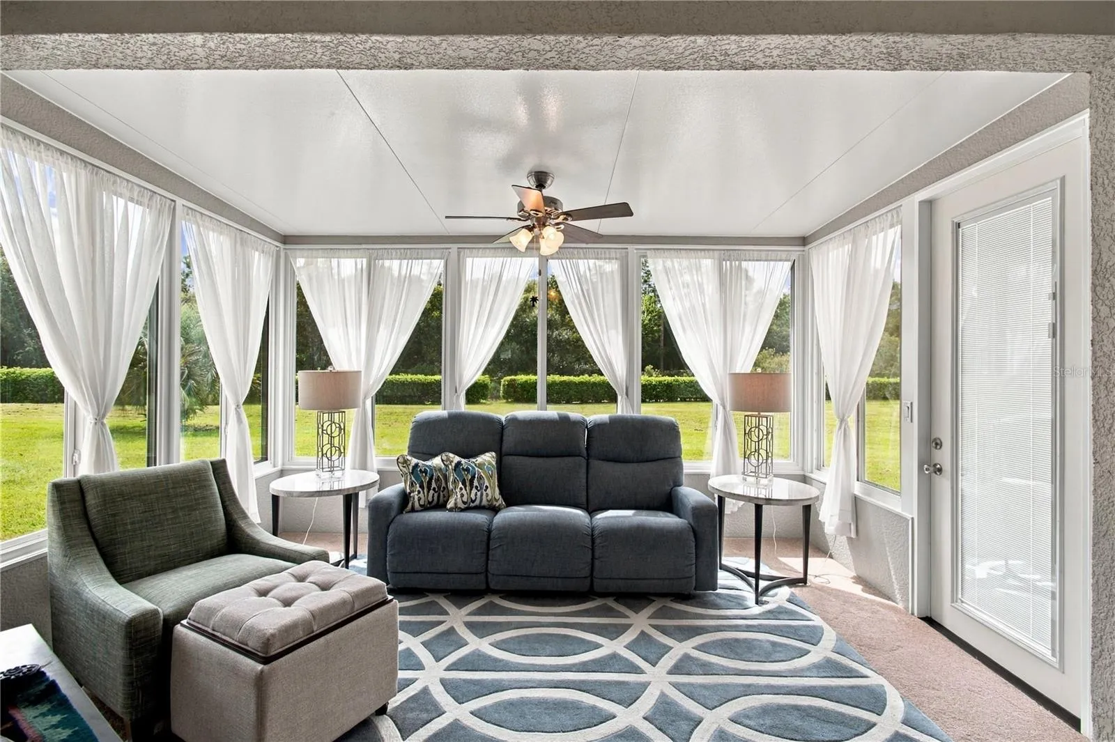 DUAL PANE WINDOWS