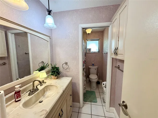 Guest bath