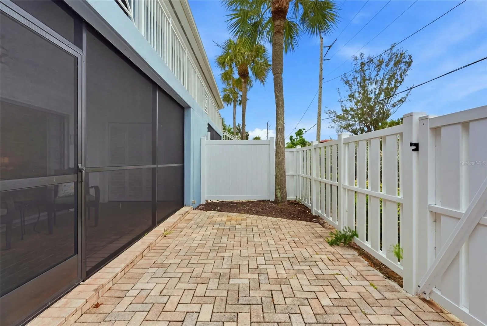 6 ft privacy fence