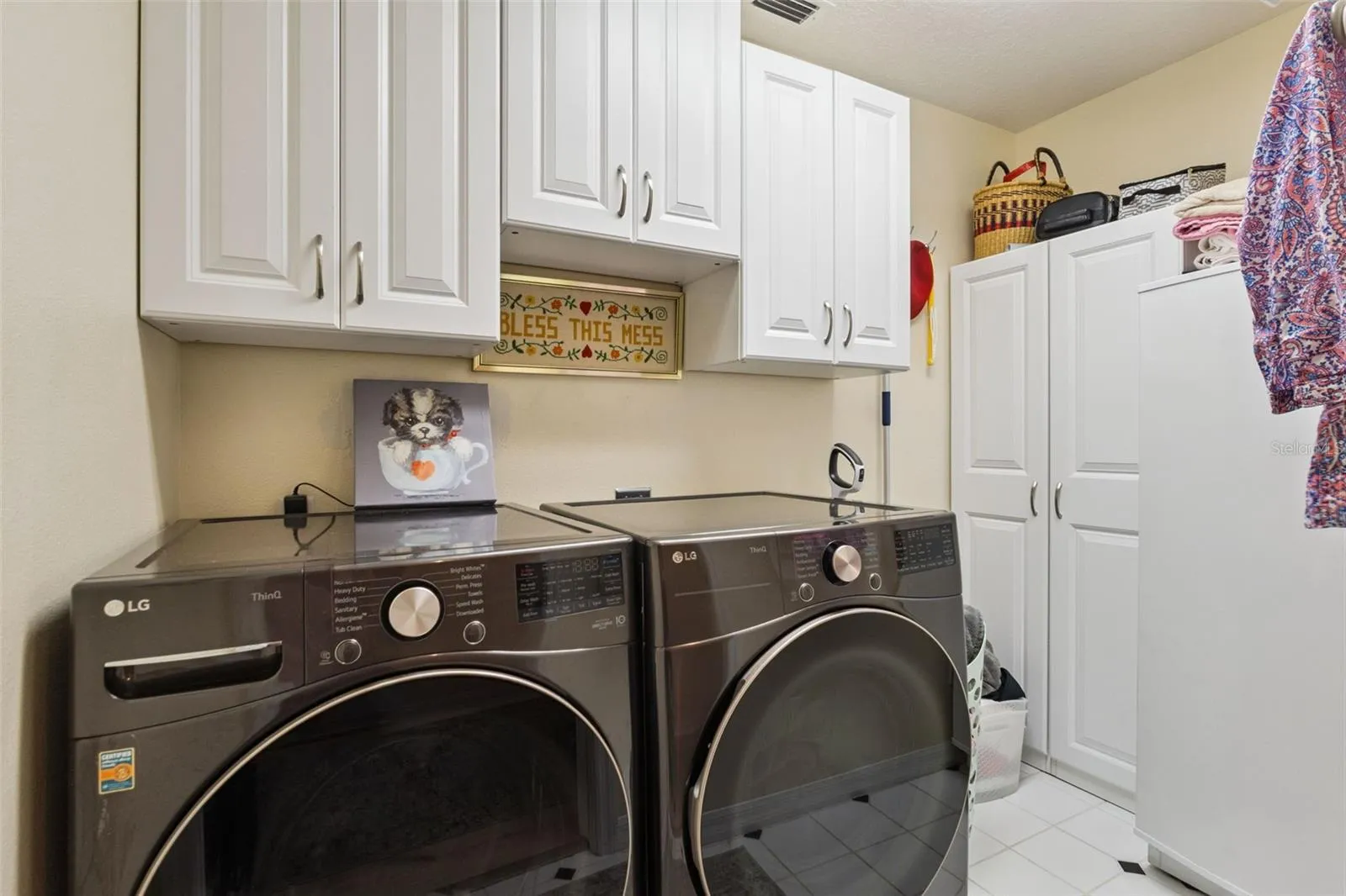 FREEZER in LAUNDRY ROOM CONVEYS