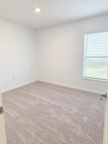 Bedroom View 03