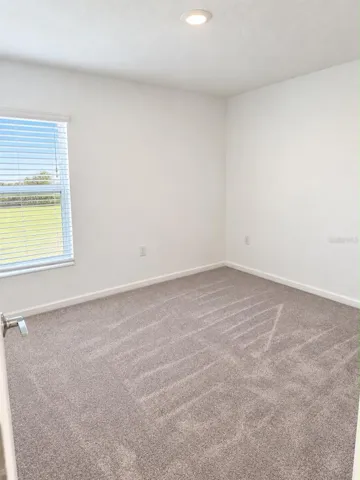 Bedroom View 04