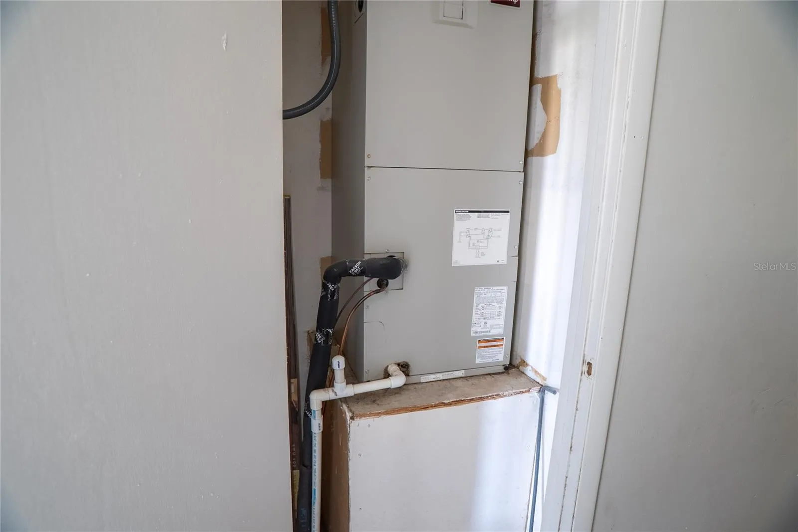HVAC 10 years old per the seller
