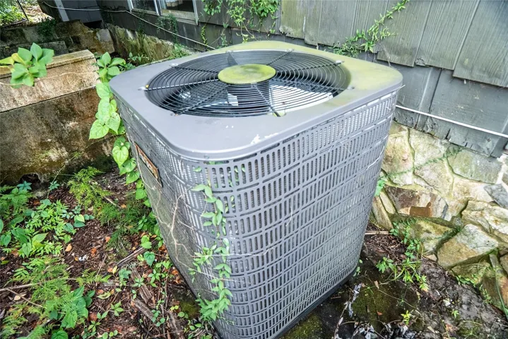 HVAC 10 years old per the seller