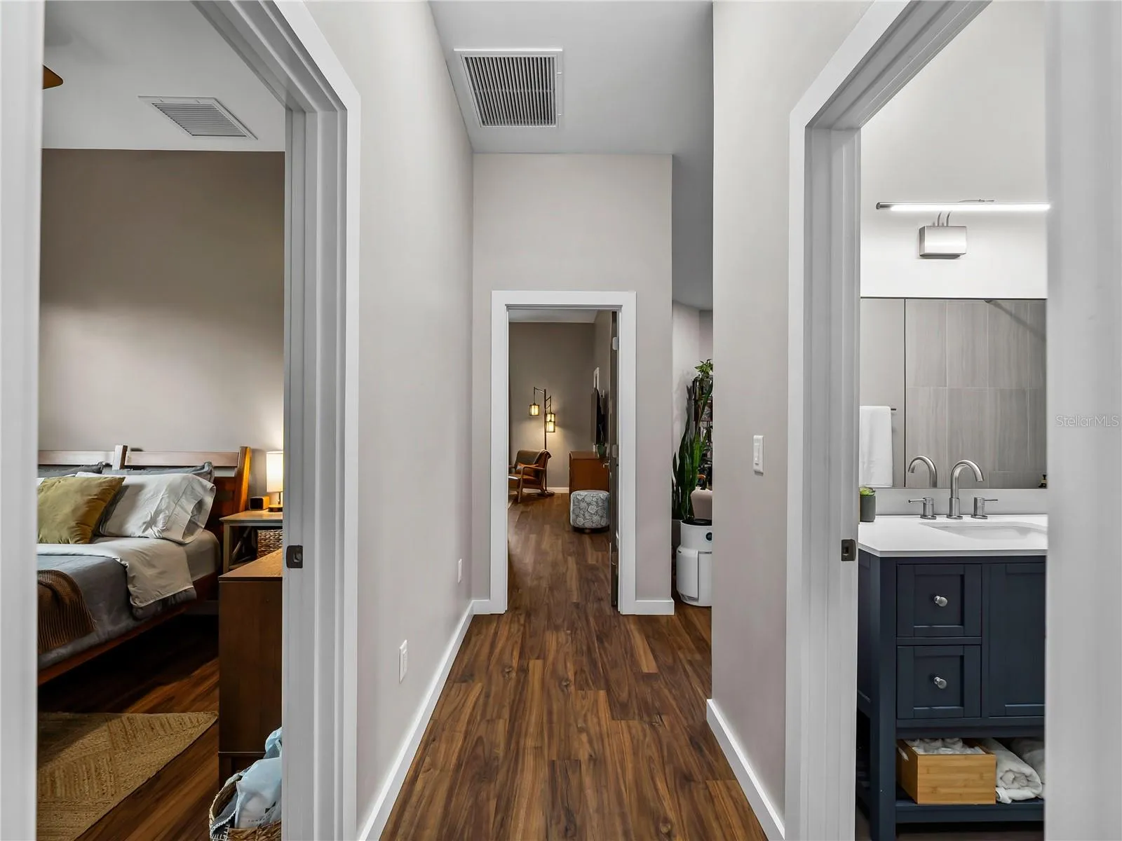 Hallway_8163WalbertSt_PortCharlotte_Wide2.jpg