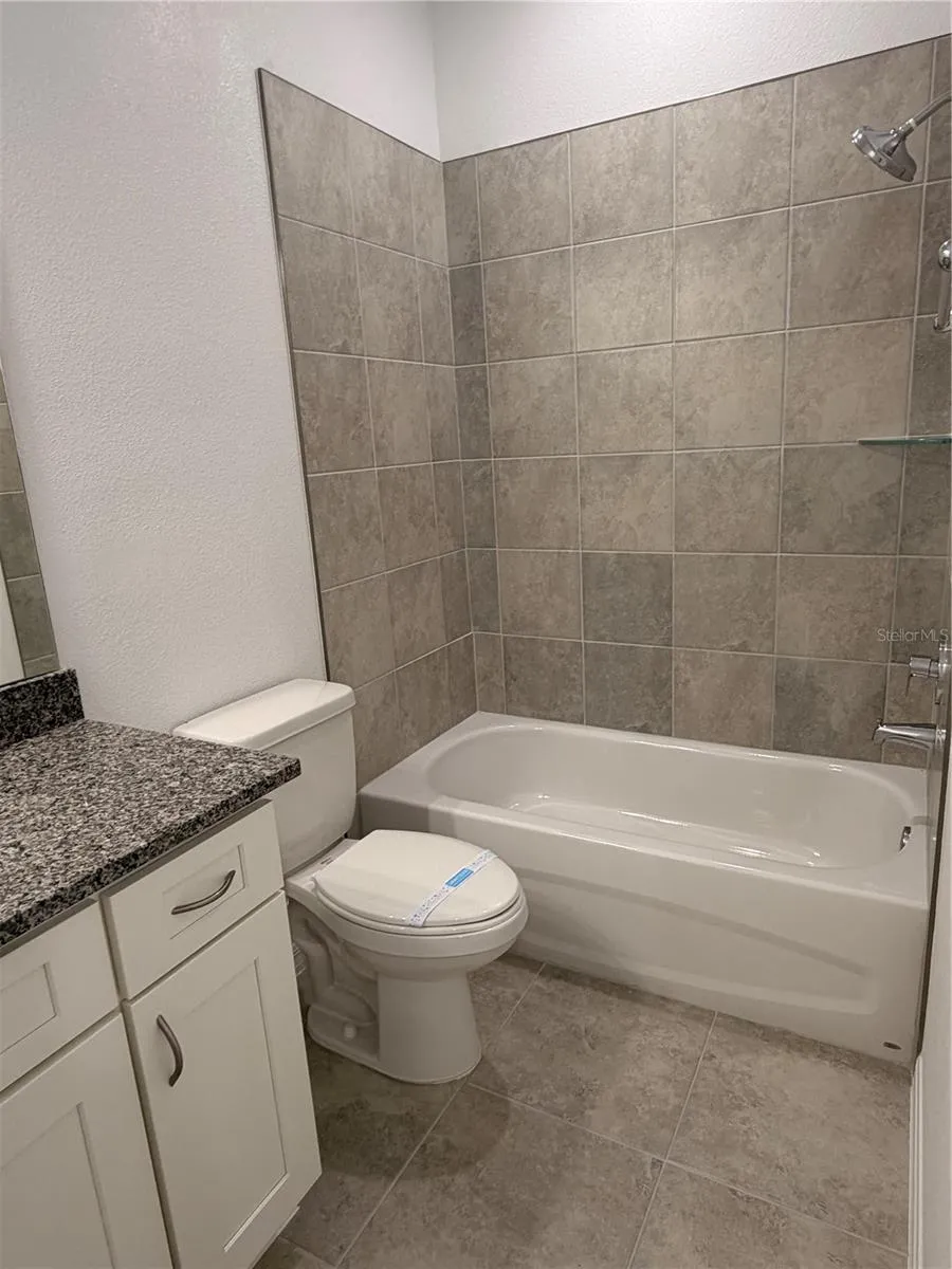 2nd bathroom