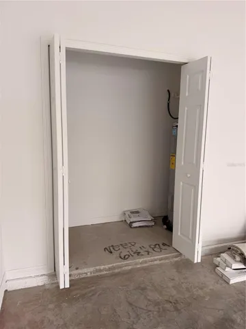 garage storage/closet