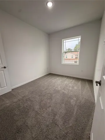 2nd bedroom faces front of the house