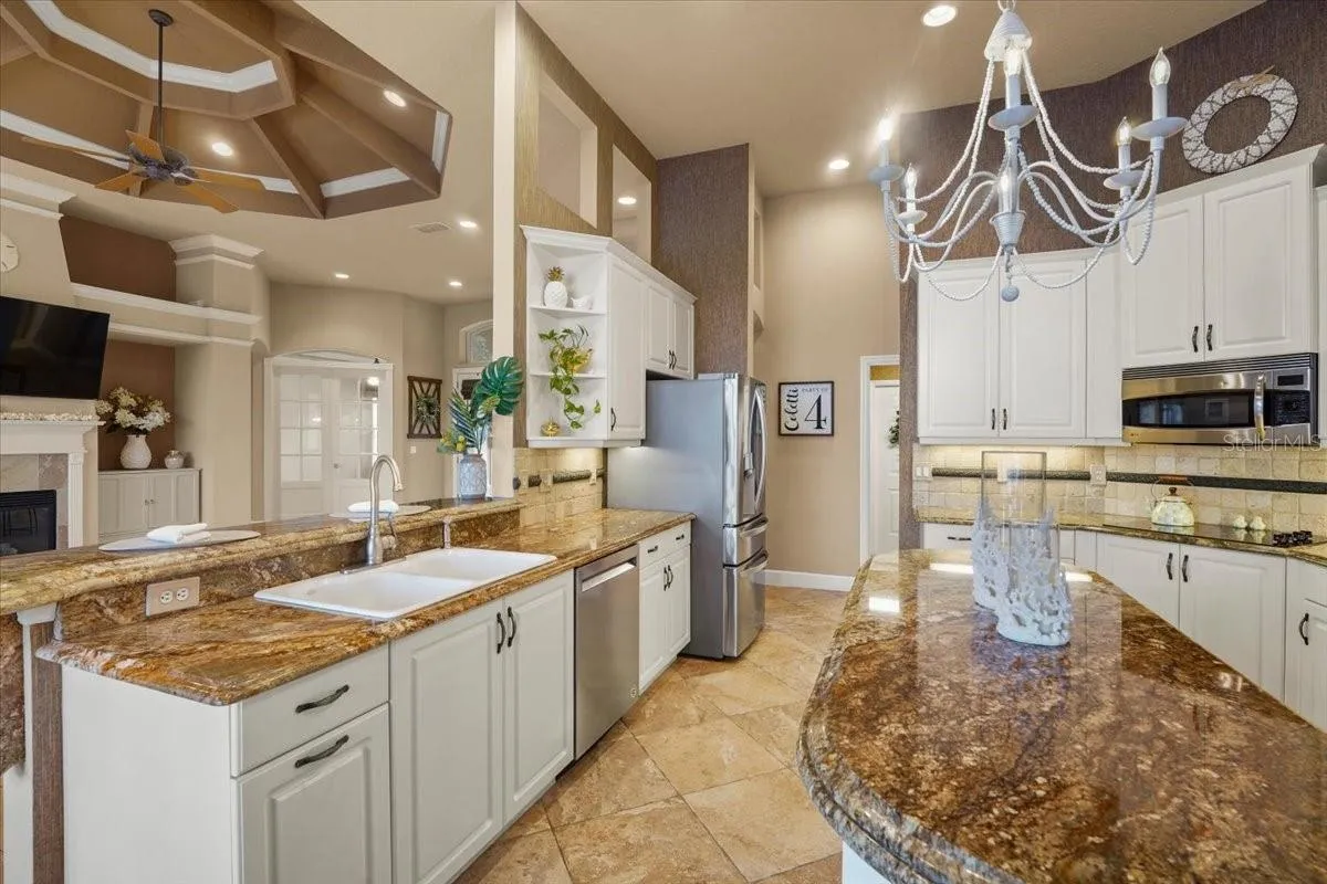 Kitchen/Granite Countertops