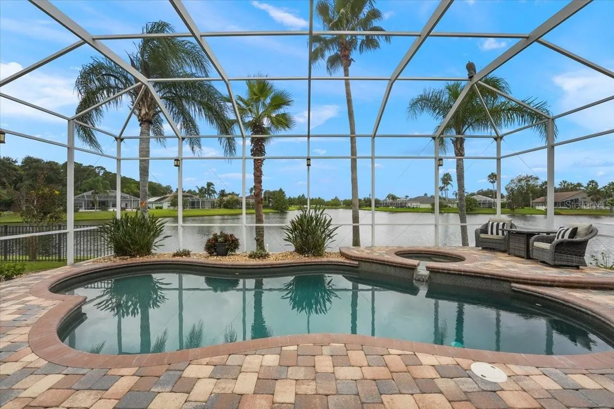 Heated Saltwater Pool &amp; Spa