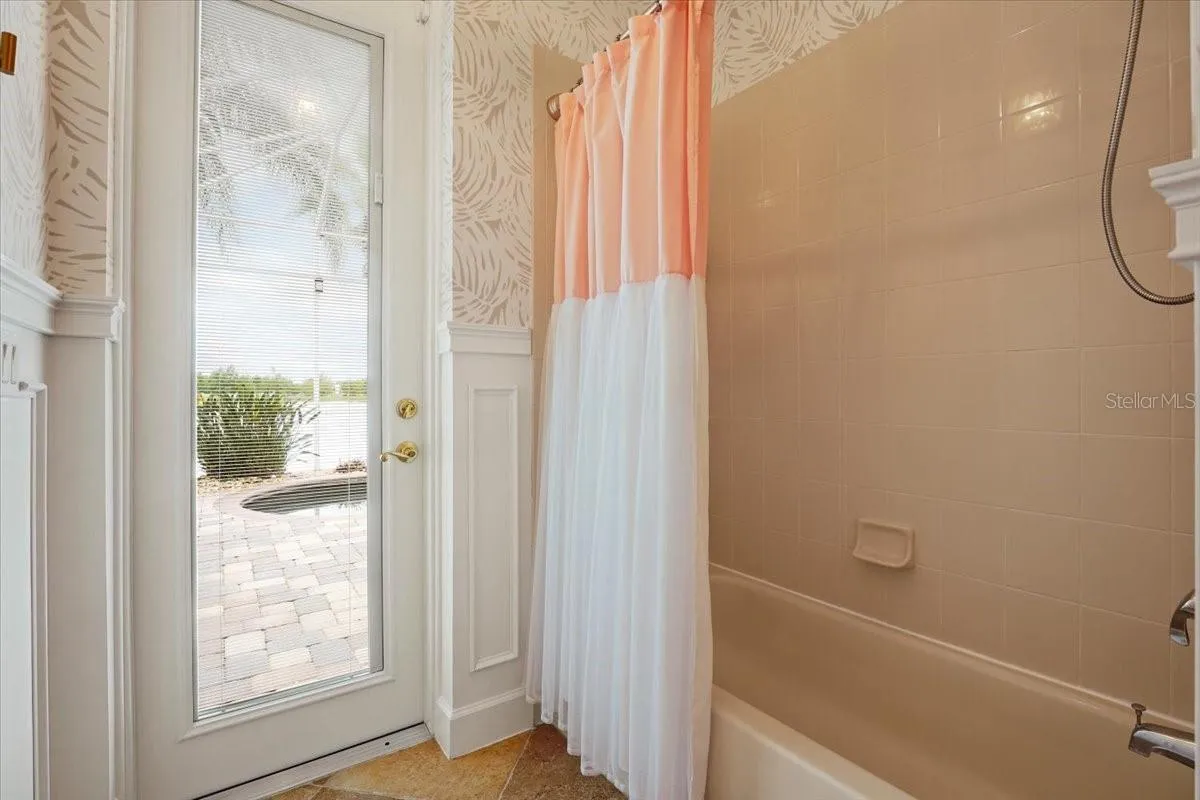 Secondary Bathroom/Pool bath access