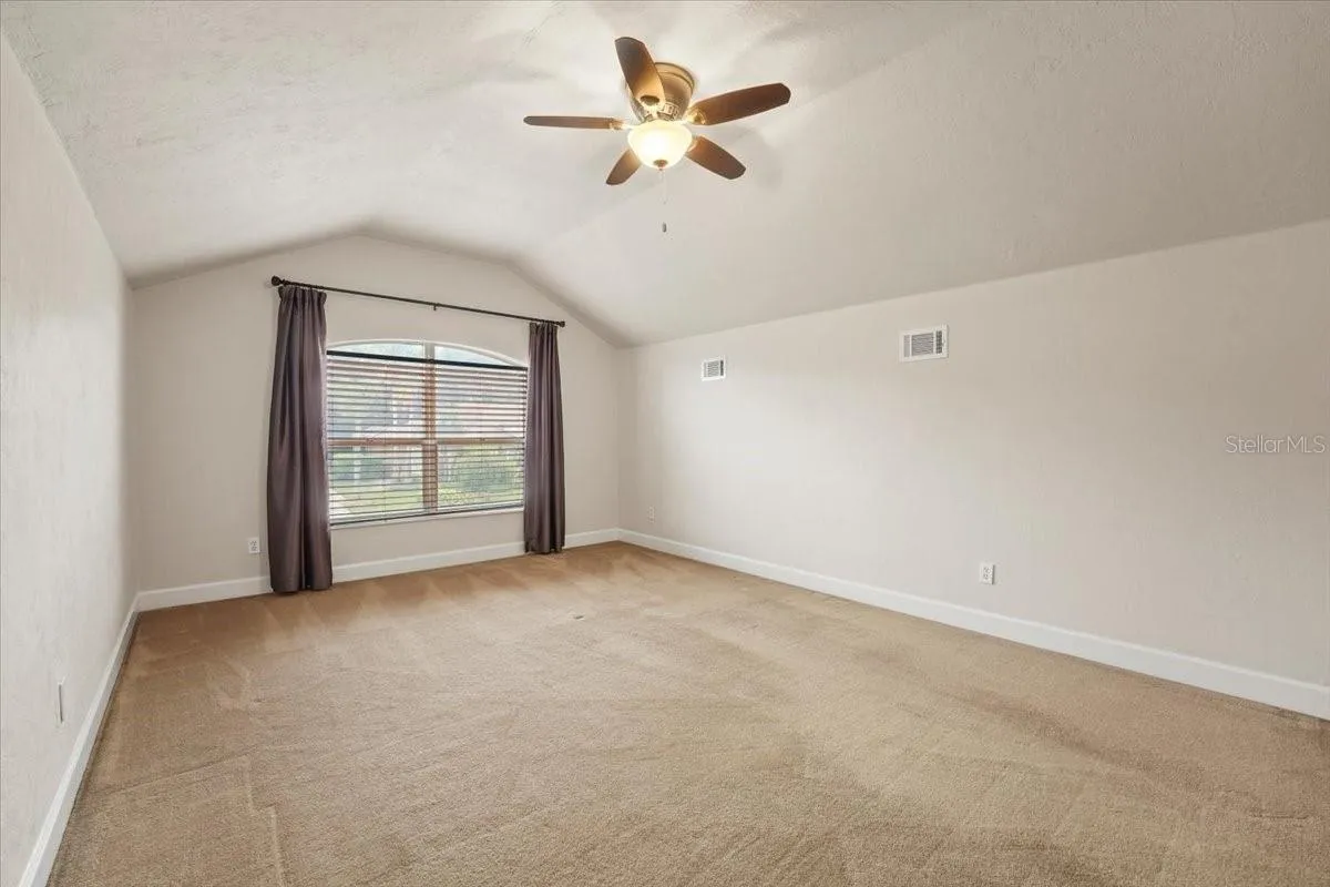 Upstairs Bonus Room