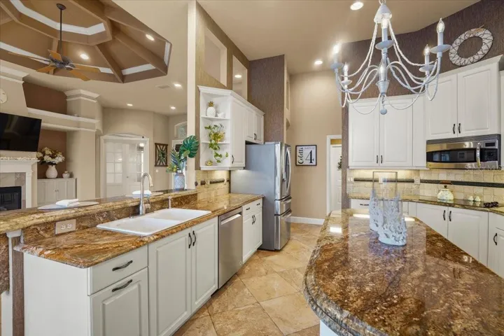 Kitchen/Granite Countertops