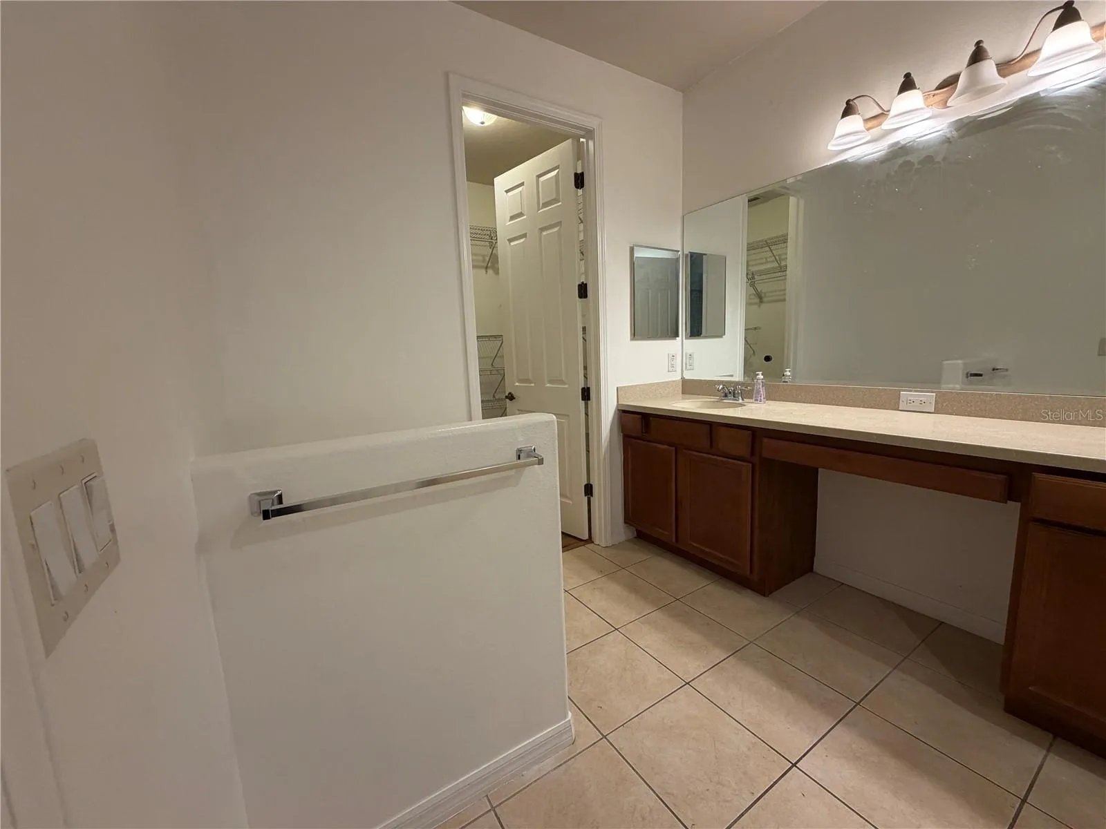 Vanity Sink
