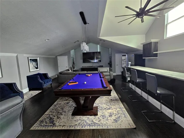 bonus pool facing front