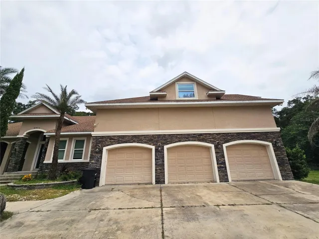 3 car garage