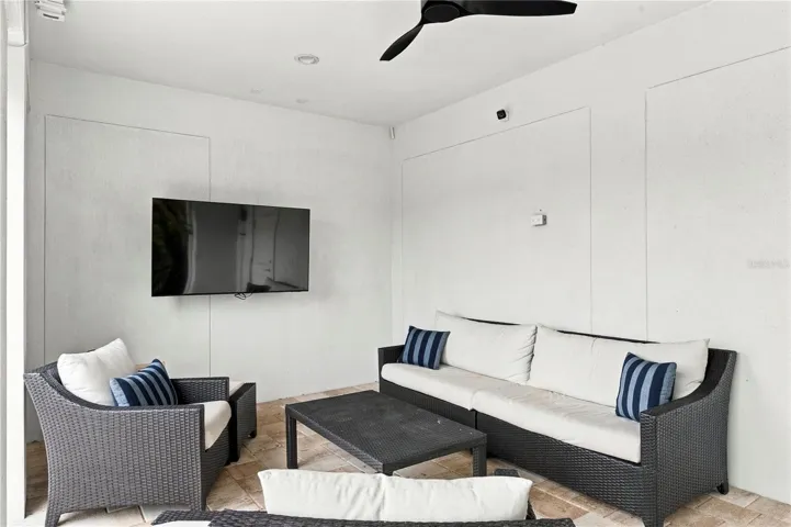 Outback entertaining space