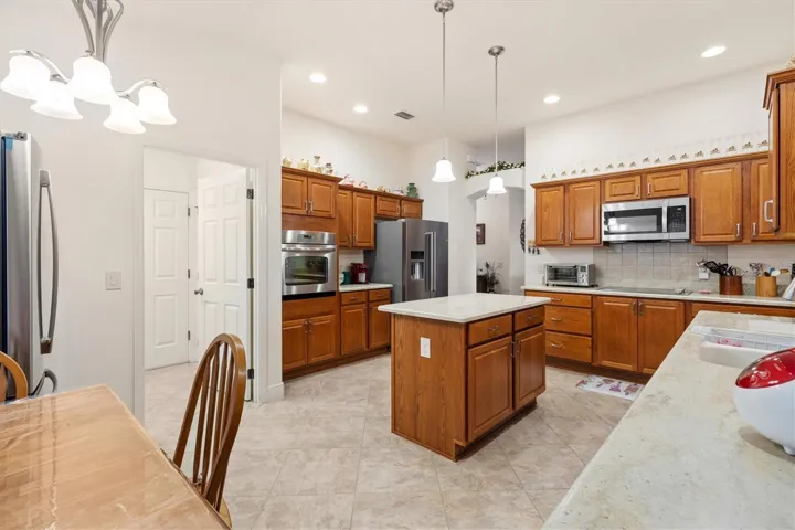 Eating space in Kitchen.