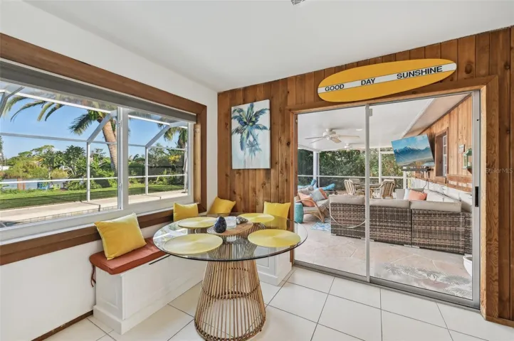 Breakfast Nook