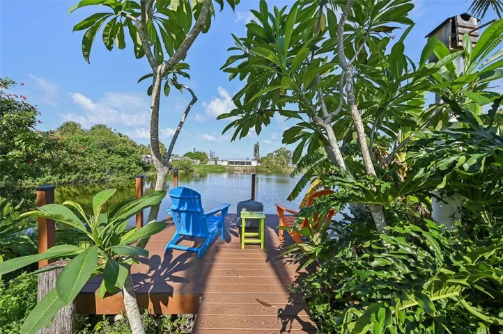 Dock
