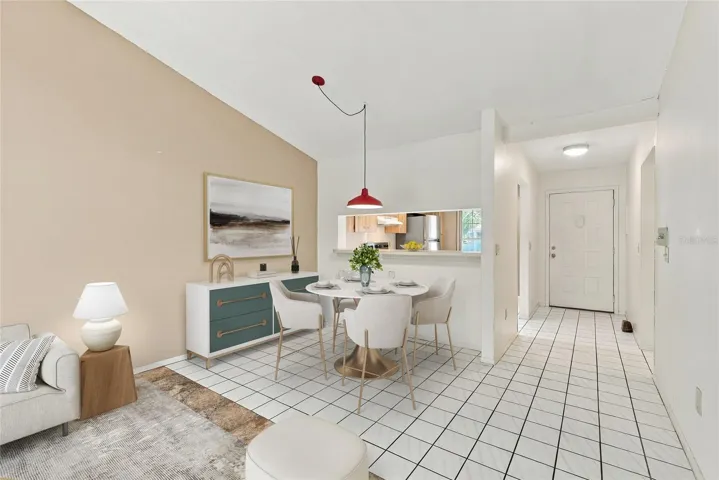 Virtual staging-Dining Room