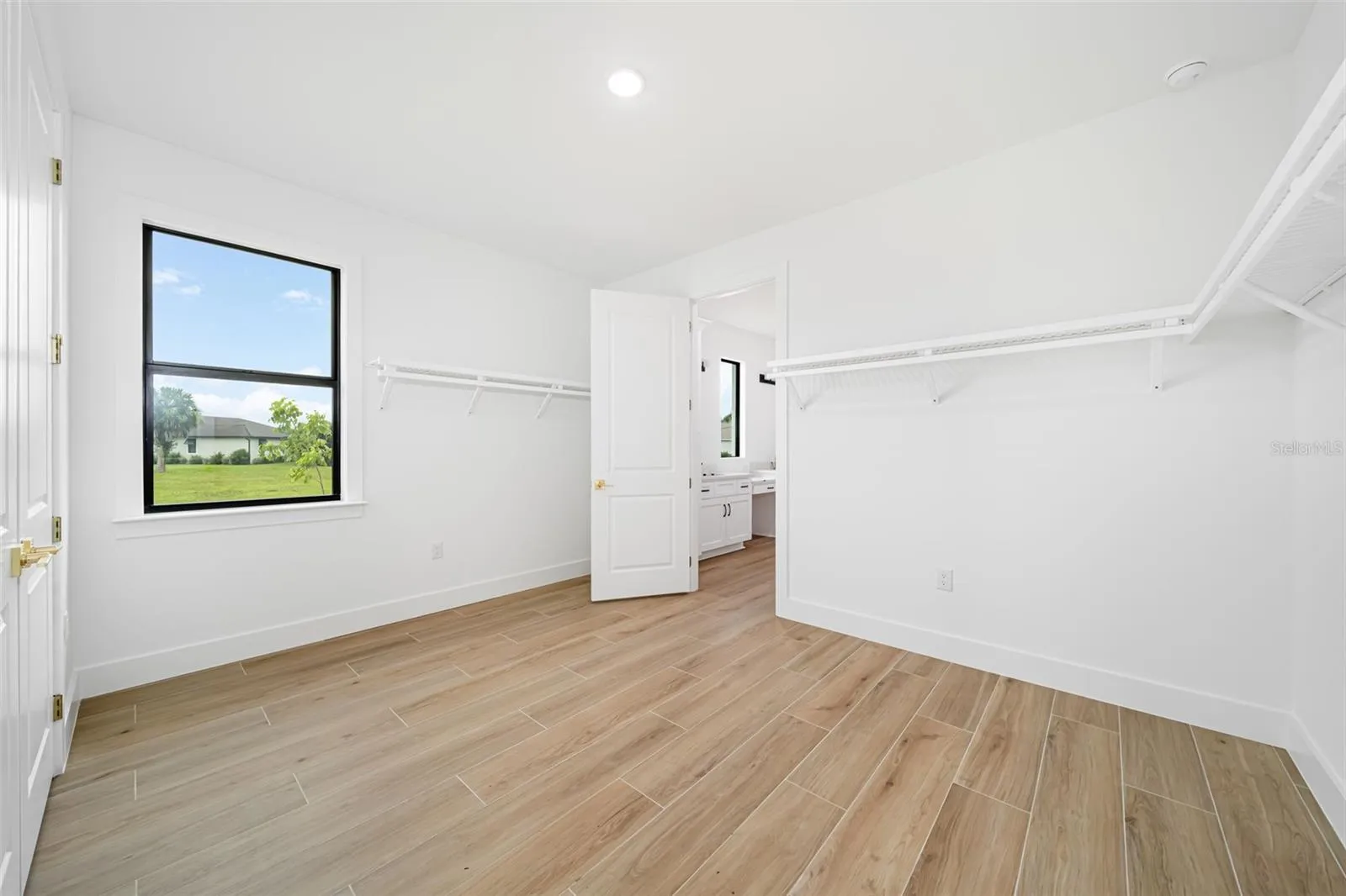 Primary - Walk-In Closet Room