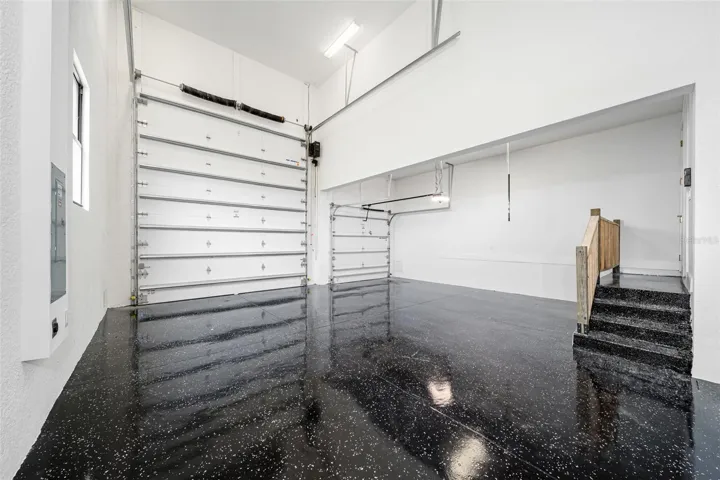 Mega Garage