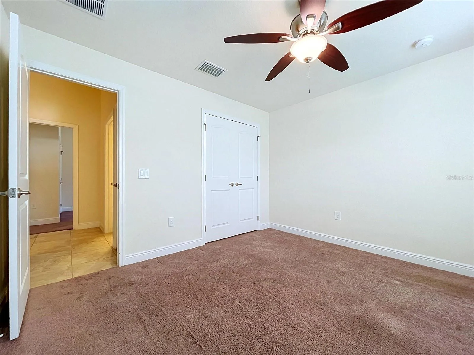 FRONT BEDROOM