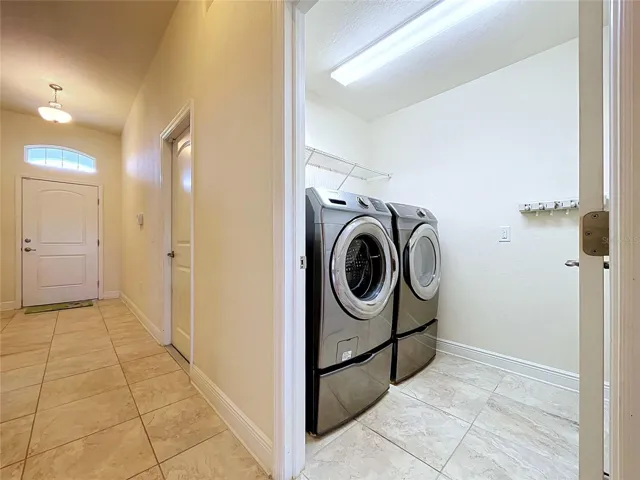 FOYER AND LAUNDRY ROOM