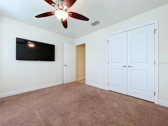 FRONT BEDROOM