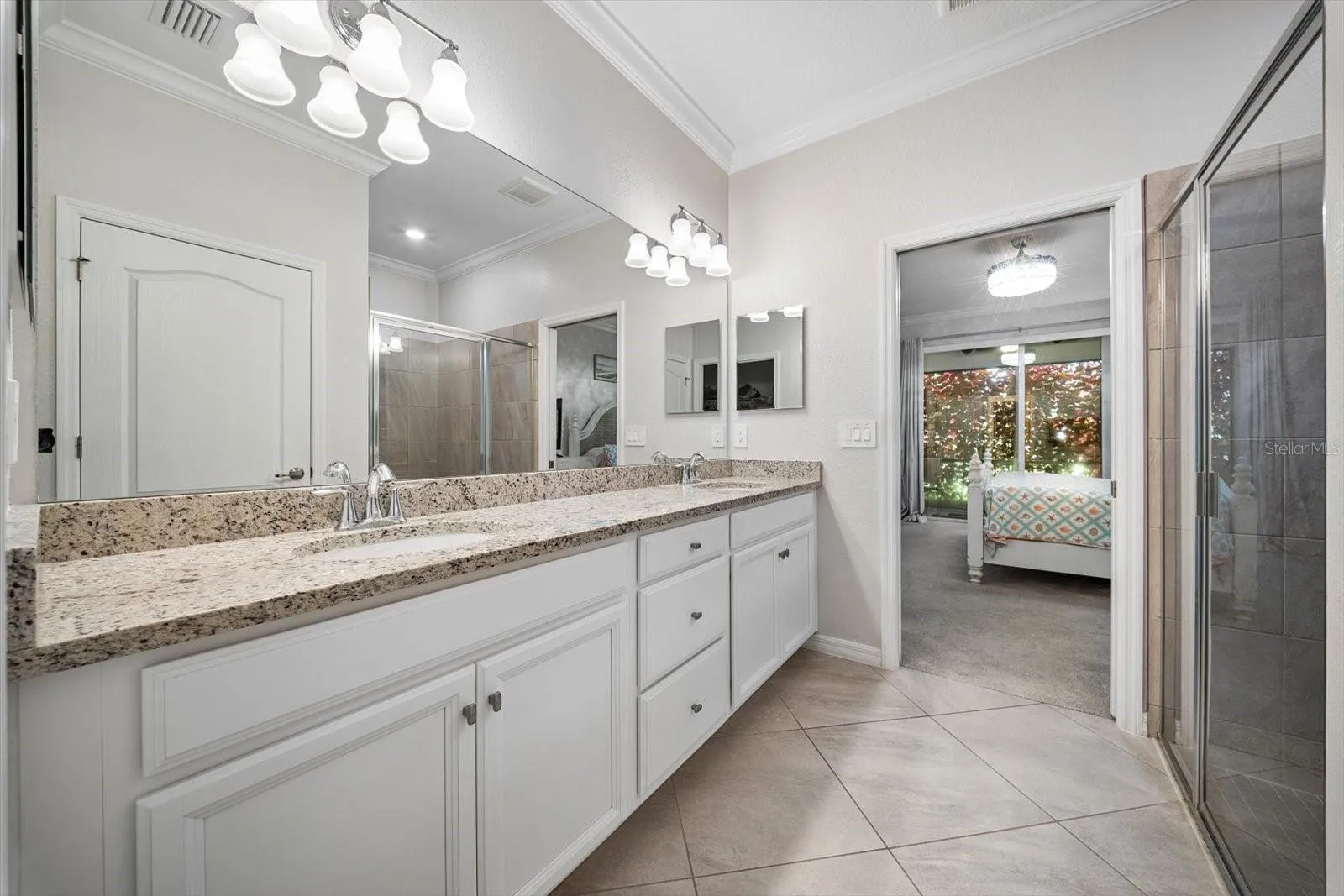 DOUBLE VANITY