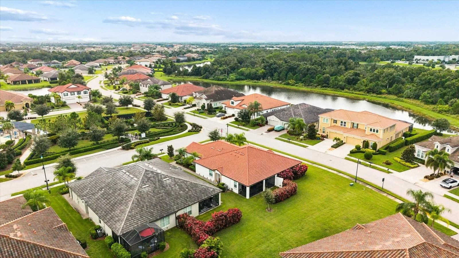 BEAUTIFUL CORNER HOMESITE
