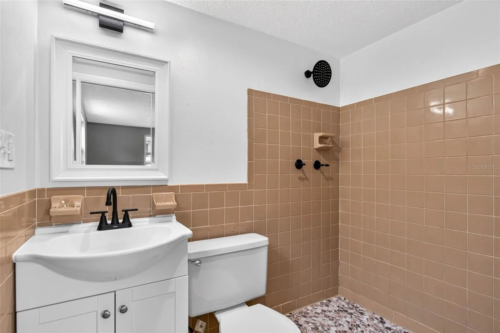 Main Bath