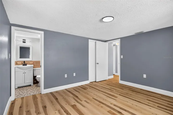 Main Bedroom with Private Bathroom