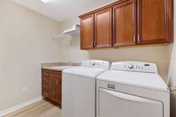 Laundry - Inside