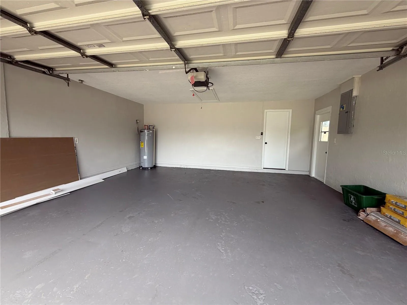 Clean Garage