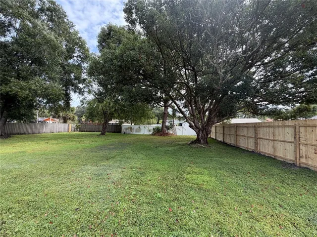 Flar easy to maintain yard