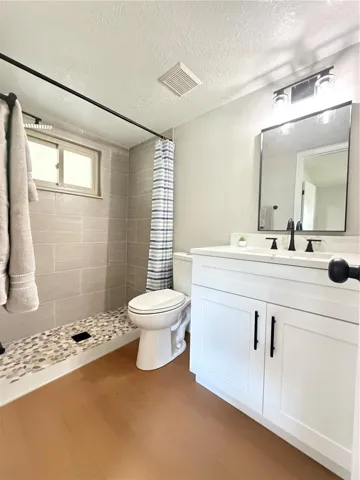 Primary Ensuite Bathroom