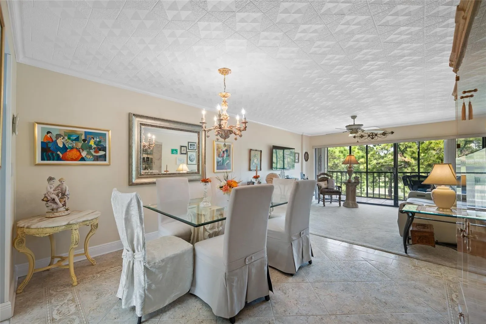 Living/Dining Room Combination, great for entertaining.