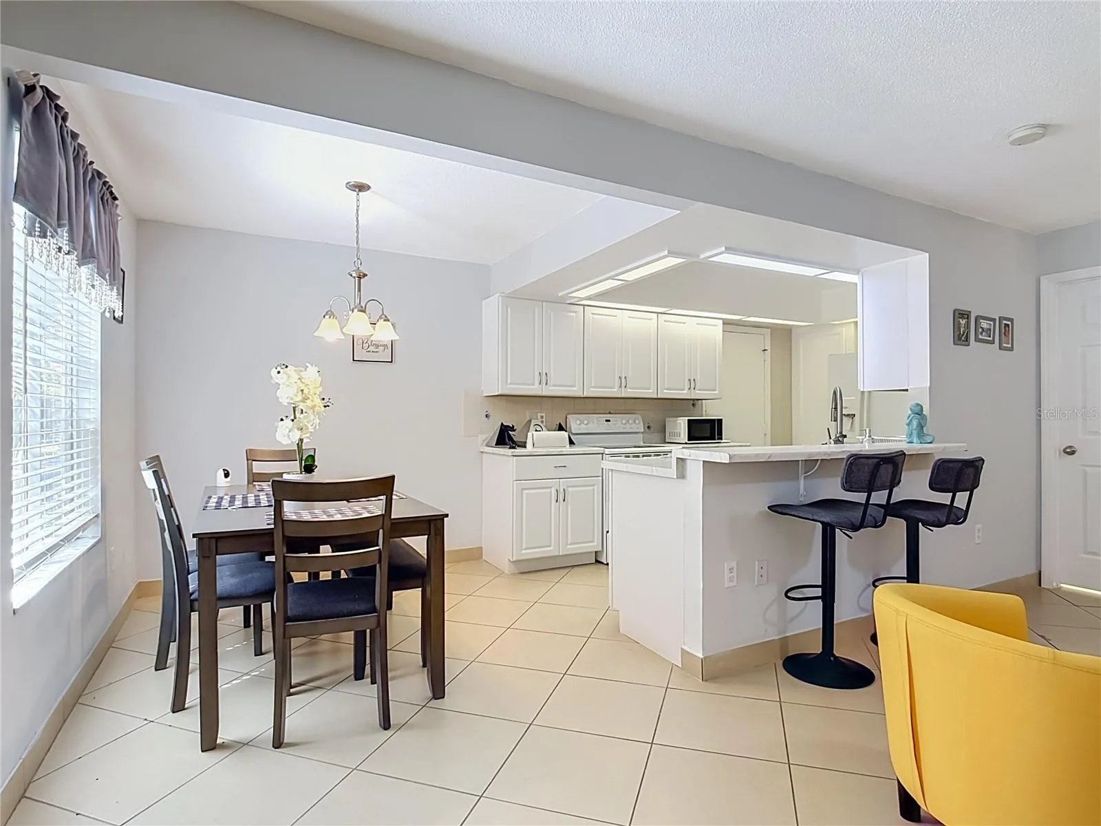 Dining area and breakfast bar.