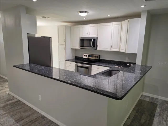 Kitchen Bar