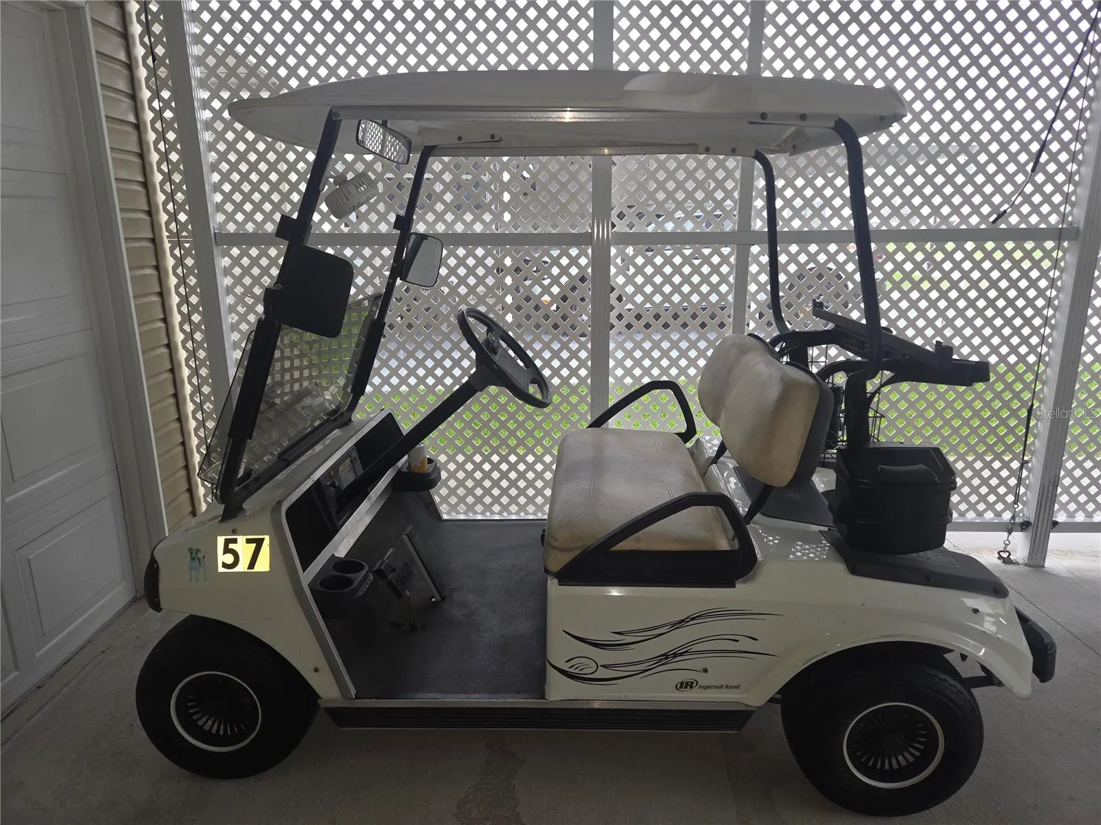 Golf cart