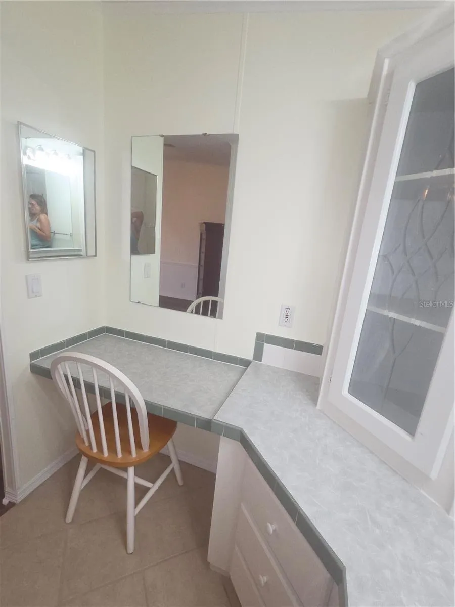 Master Emsuite Bathroo